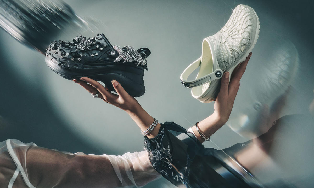 Crocs 携手 Swarovski® 推出全新联名系列