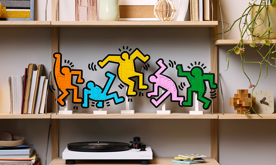 Keith Haring x LEGO® 联名套组发布