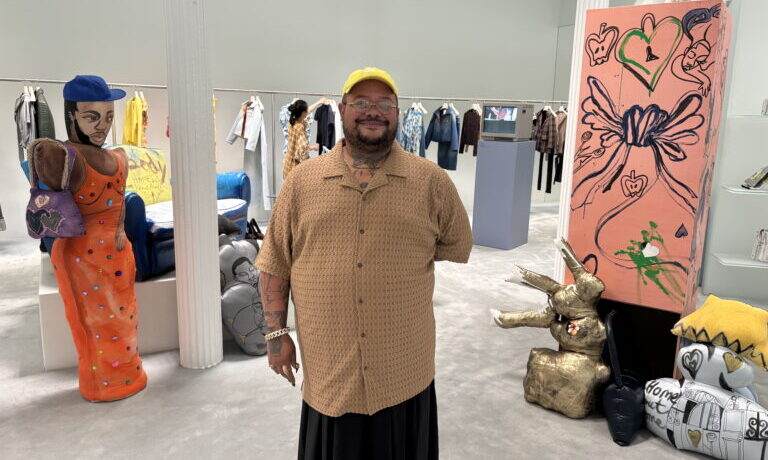Acne Studios 携手艺术家 Jonathan Lyndon Chase 推出限量系列