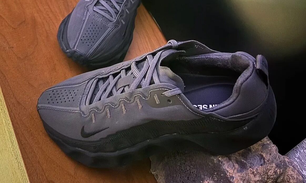 抢先预览 Hyein Seo x Nike Ava Rover
