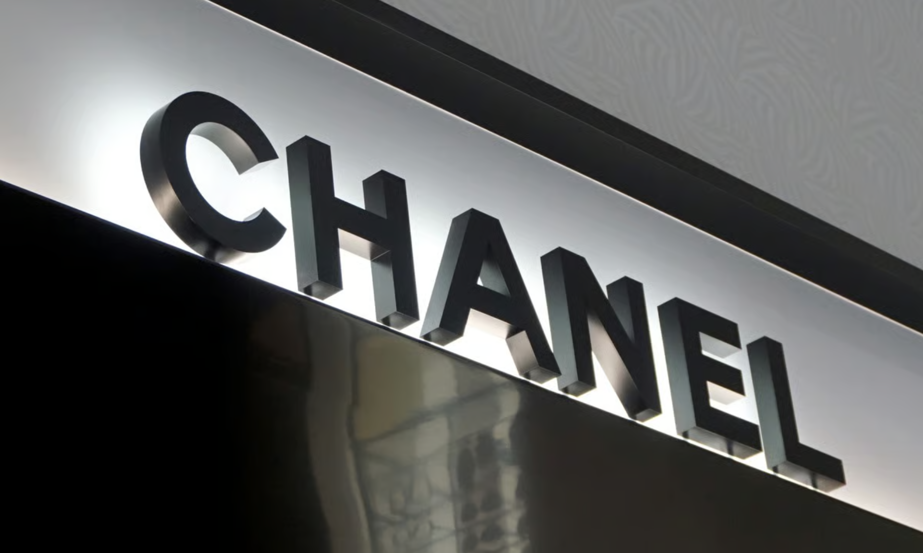 CHANEL 成为 2025 全球最有价值时尚品牌