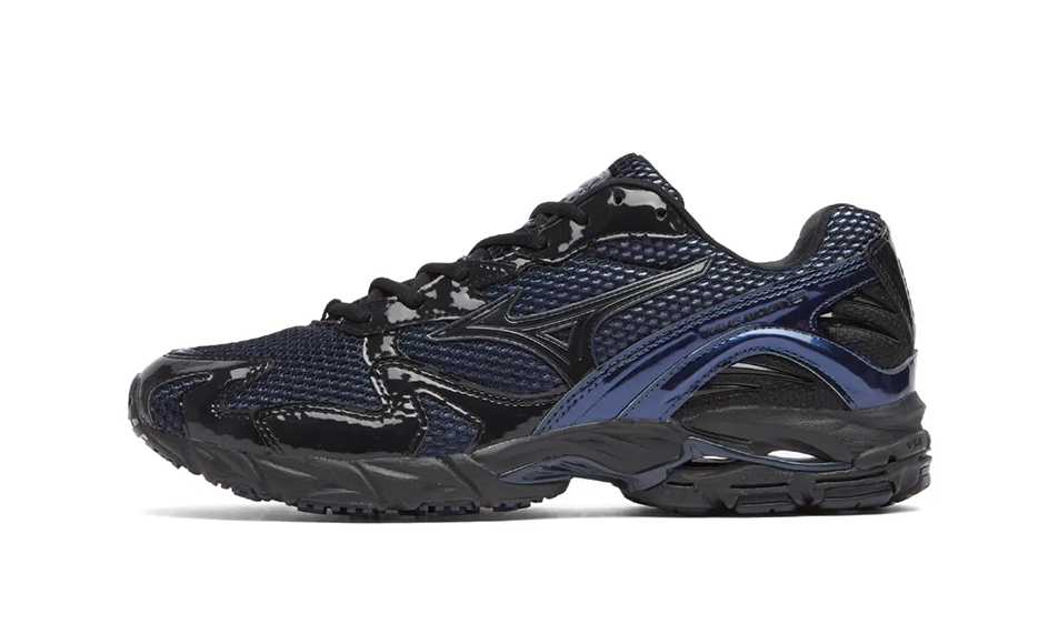 END. x MIZUNO 合作鞋款来袭