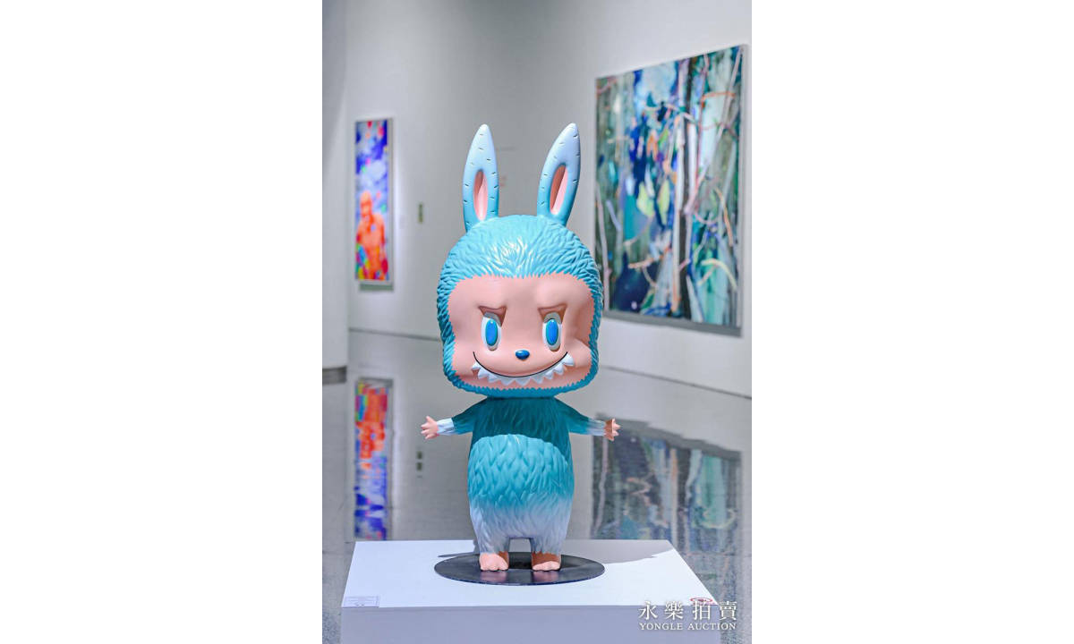 全球唯一 Labubu 拍出上百万天价