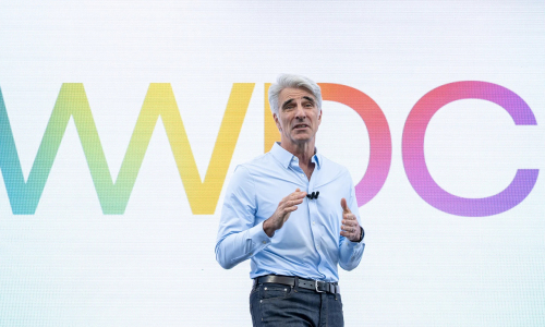 跳票多次的新版 Siri 预计 2026 年春季推出