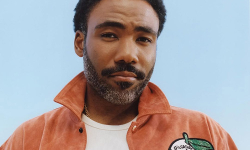 Moncler 携手 Donald Glover 个人品牌 Gilga Farm 打造联名系列