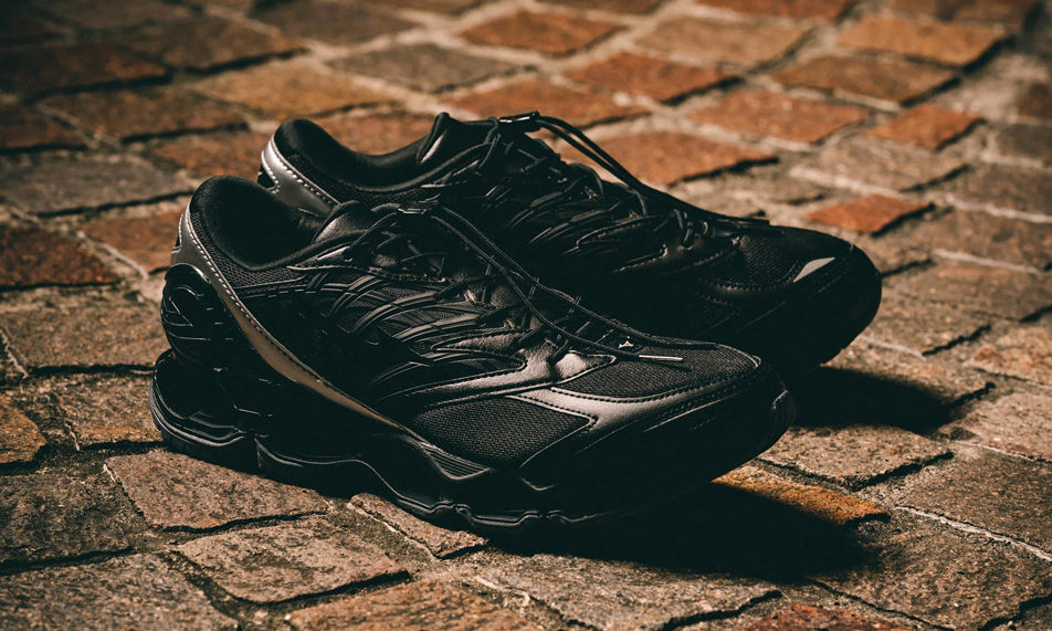 MIZUNO 推出全新力作 WAVE PROPHECY LS 「Monotone Cinema」