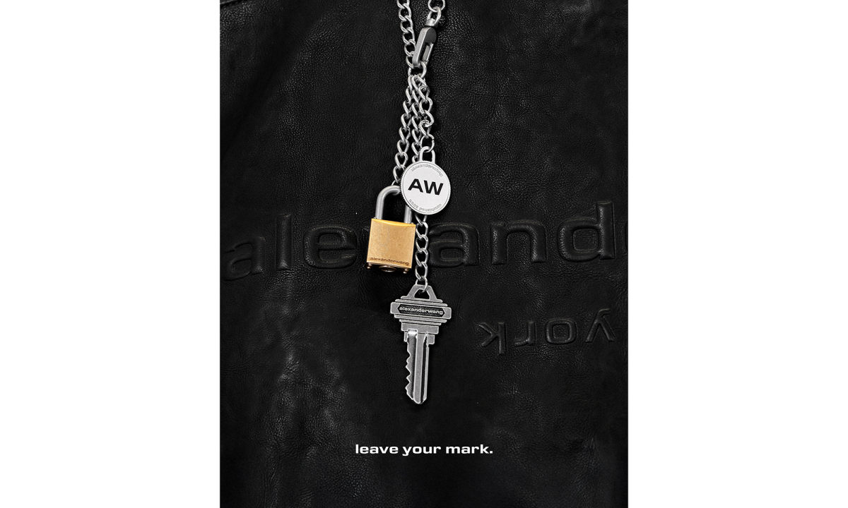 alexanderwang 推出「Locked In」定制服务