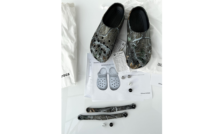 JJJJound x Crocs 合作鞋款即将来袭