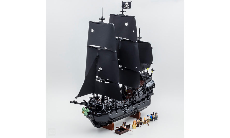LEGO® 推出 ICONS 系列加勒比海盗收藏级套装