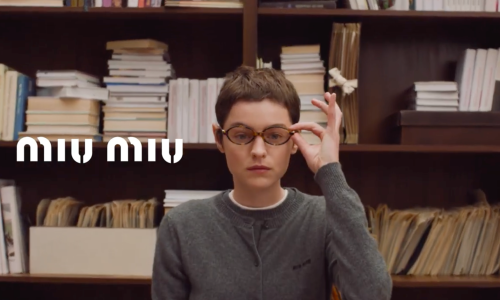 Miu Miu 推出全新 Miutine 香水广告短片