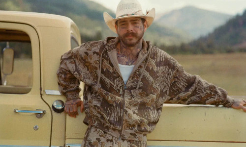 Post Malone 演绎 SKIMS 全新男士系列广告片