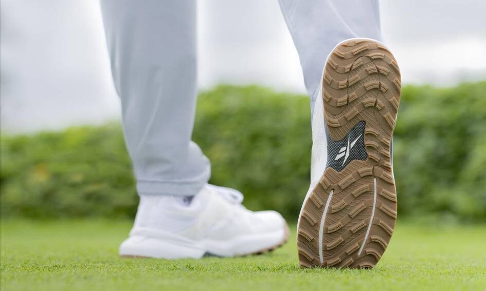 ABG 否认安踏收购 Reebok 传闻
