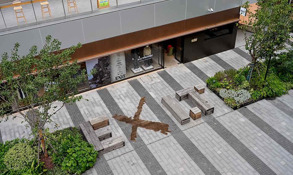 and wander 2025 秋冬系列登陆 EXI.T 上海西岸梦中心限时 POP-UP