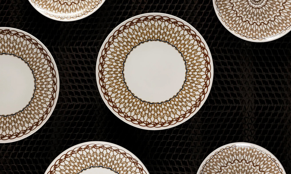 Loro Piana 正式推出餐具系列「Punti a Maria」