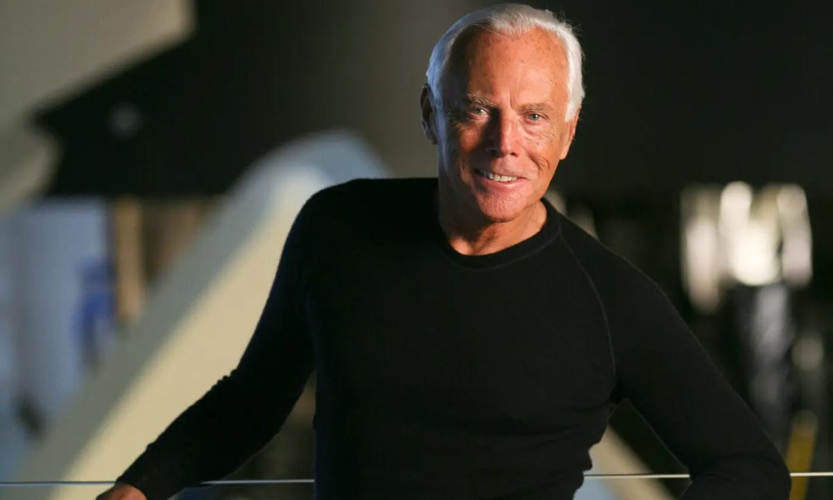 意大利传奇设计师 Giorgio Armani 逝世,享年 91 岁