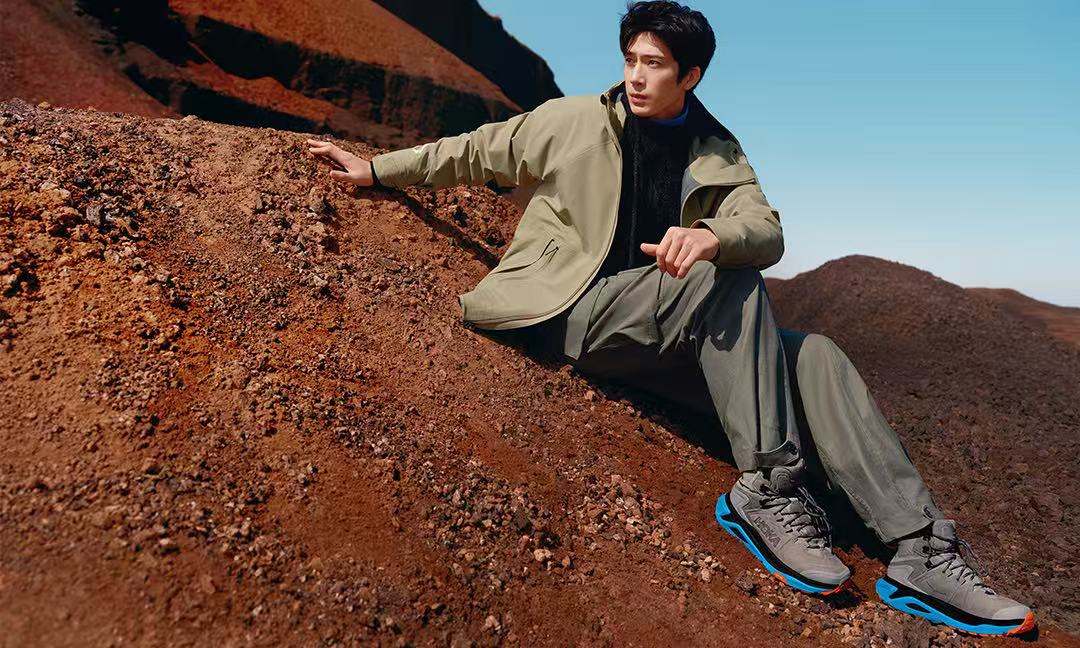 HOKA ONE ONE® 官宣井柏然成为品牌代言人