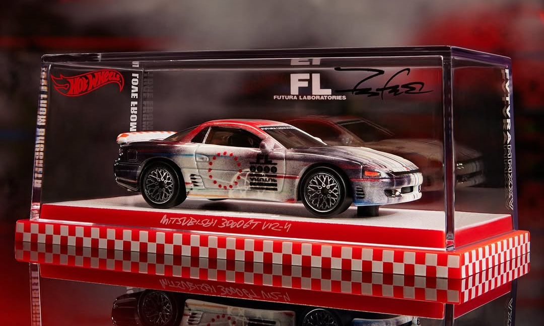 Futura 与 Hot Wheels 合作推出 Mitsubishi 3000GT VR-4 车模玩具