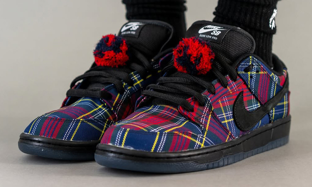 抢先预览 Nardwuar x Nike SB Dunk Low 联名鞋款