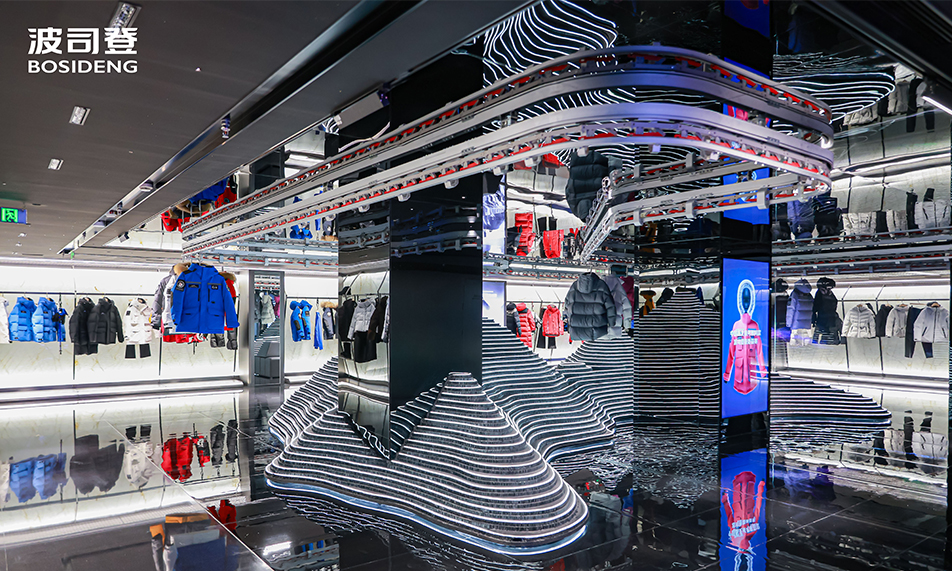 波司登南东登峰店启幕