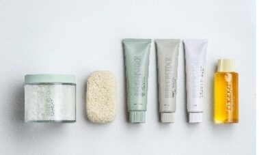 BIRKENSTOCK 开启足部护理新篇章，推出全新 CARE ESSENTIALS 系列