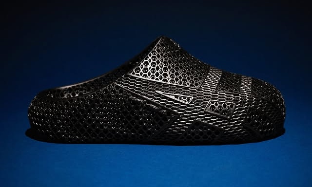 ASICS NOVALIS 发售首款 3D 打印鞋履