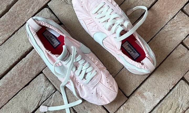 抢先预览 Jacquemus x Nike「Moon Shoe」全新配色