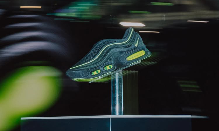 Nike 再度携手 Zellerfeld 推出 3D 打印运动鞋 Air Max 95000