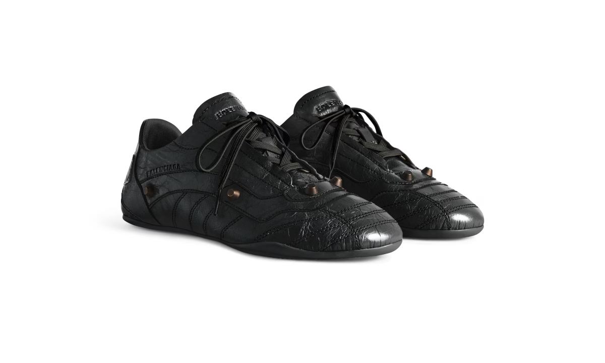 BALENCIAGA 上架全新鞋款 CITY SNEAKERS