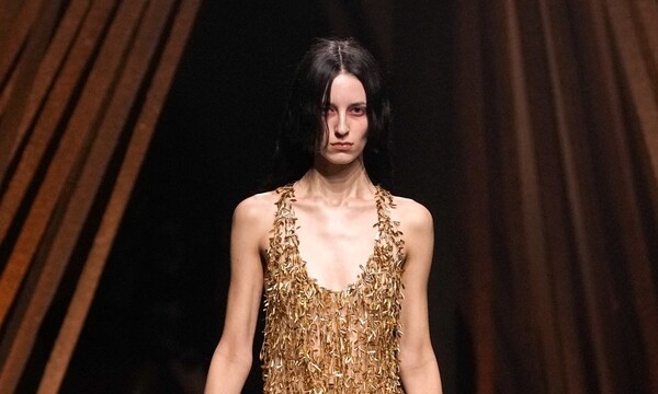 Alexander McQueen 启动战略重组计划,或裁减伦敦总部三分之一员工