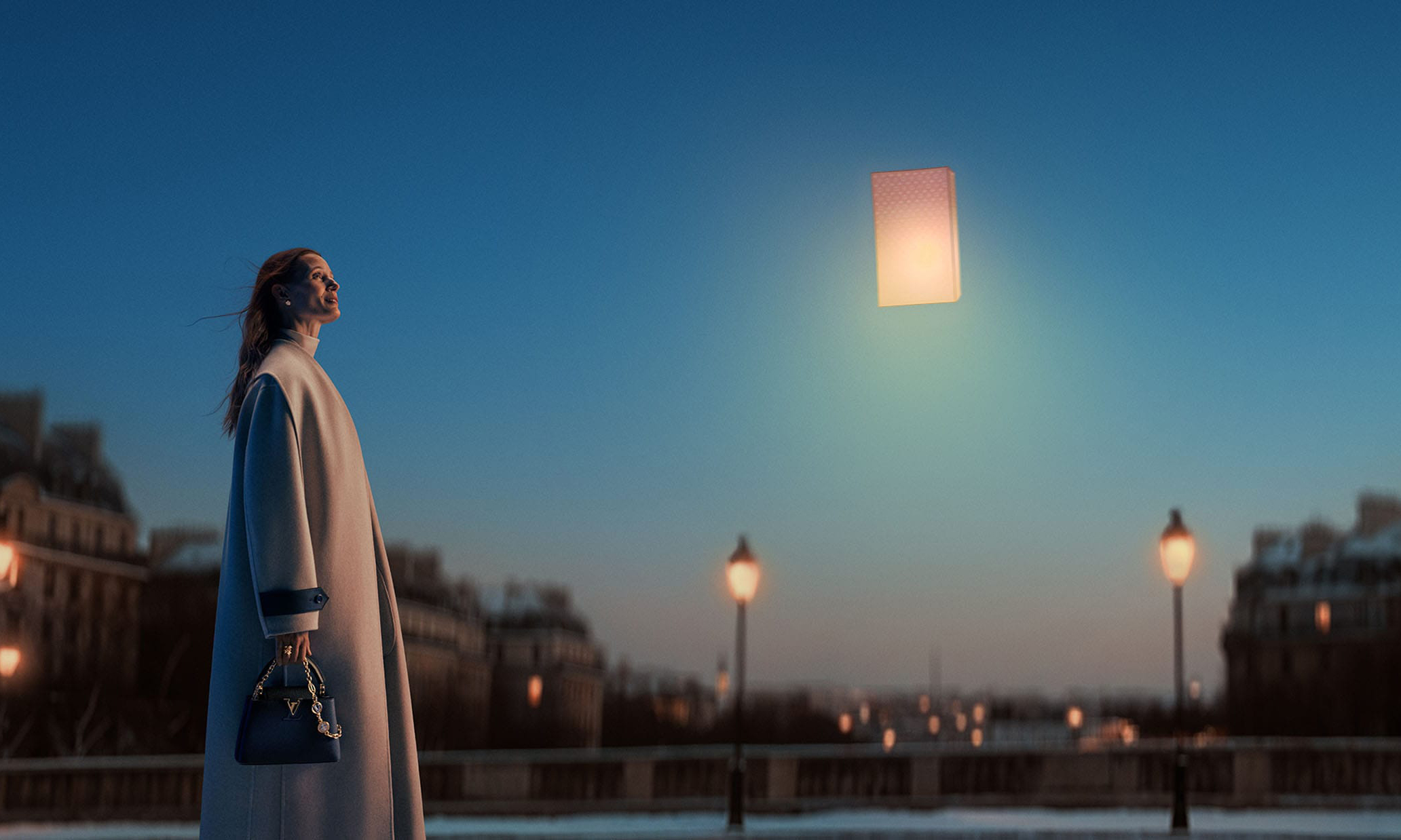 LOUIS VUITTON 发布 2025 假日广告大片