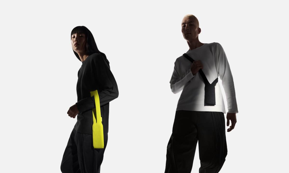 苹果携手 ISSEY MIYAKE 推出限定产品 iPhone Pocket
