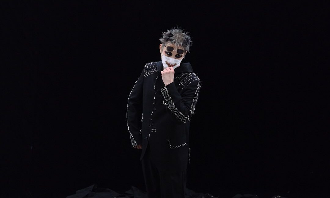 TRADING MUSEUM COMME des GARÇONS 携手 99%IS- 设计师 BAJOWOO 推出合作