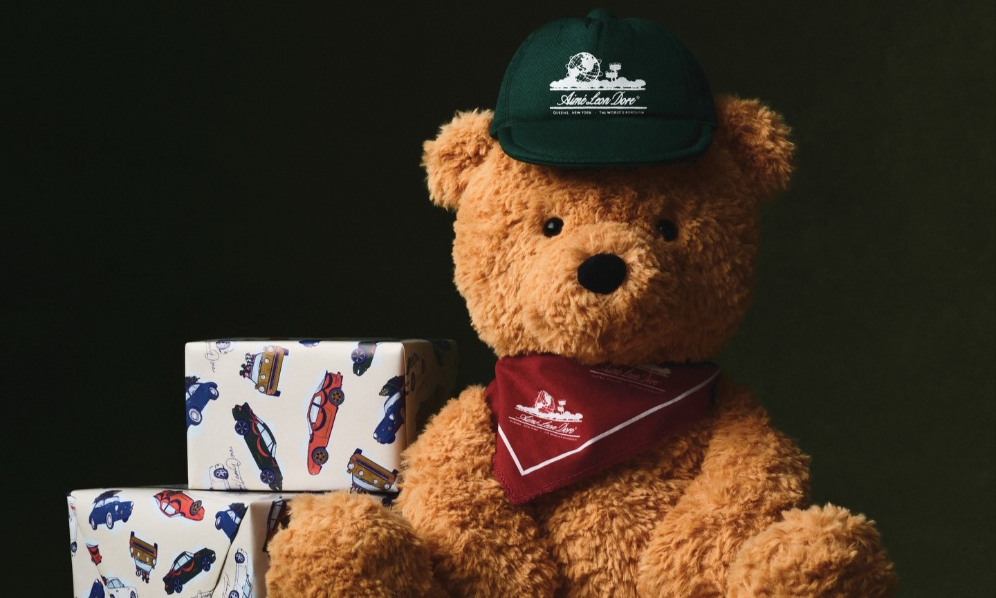 Aimé Leon Dore 推出 2025 假日系列