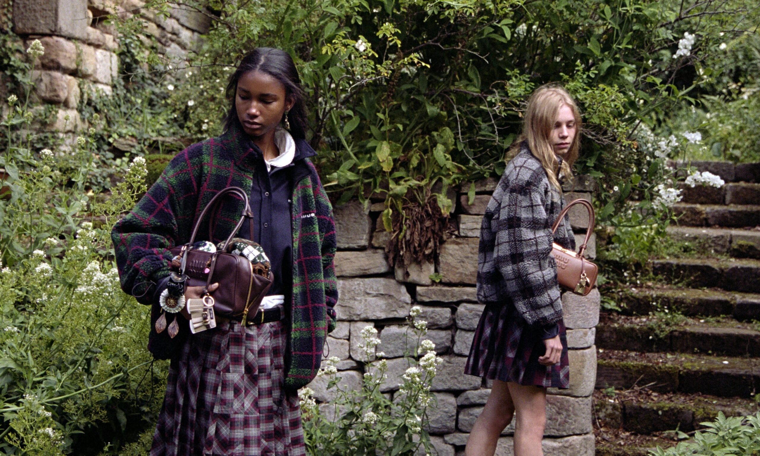 Miu Miu 发布特别企划 Automne