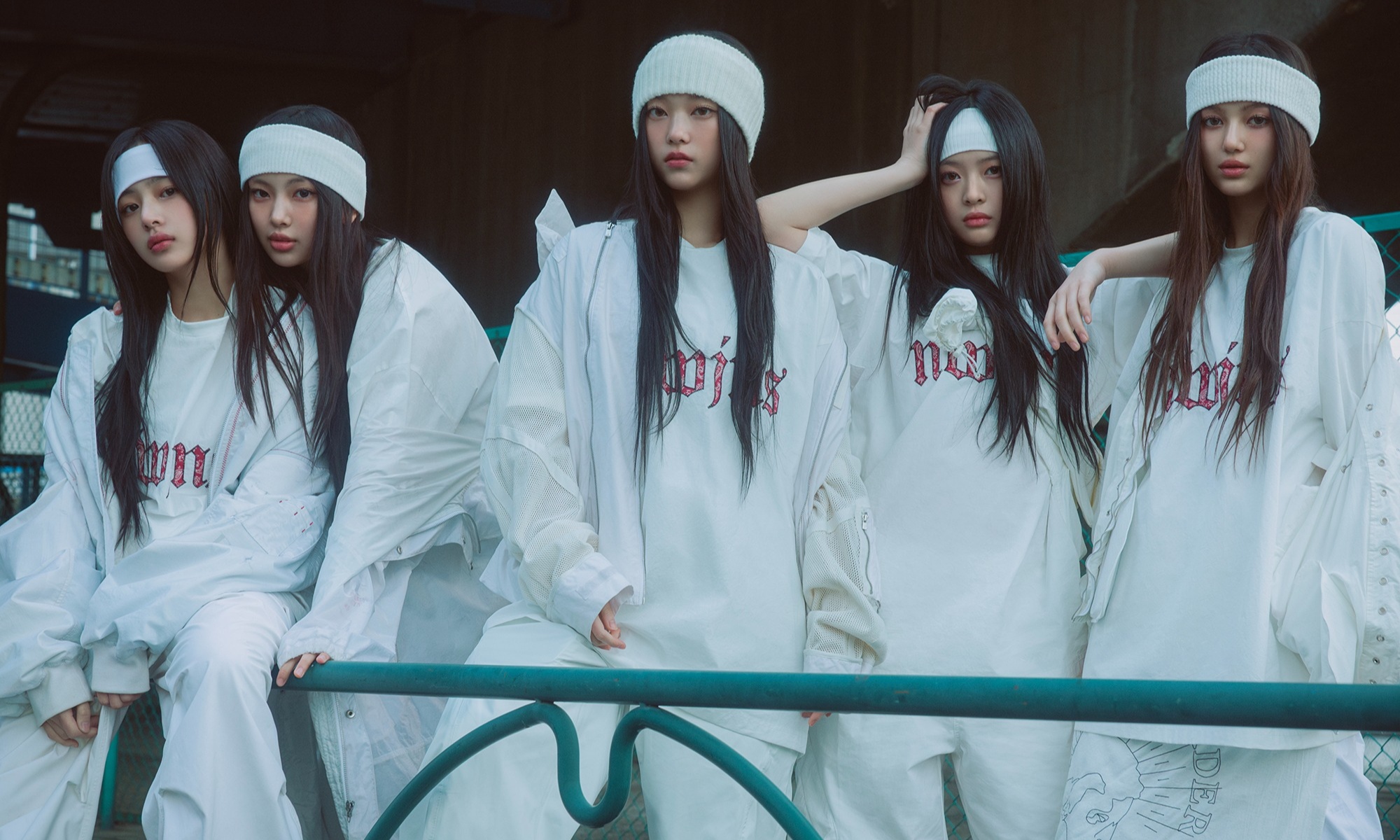 NewJeans 全部成员表明回归 ADOR 意向