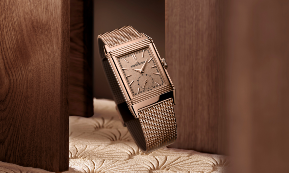 积家「Reverso 马球俱乐部」瞩目亮相 2025 年中国国际进口博览会