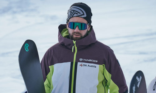 又到滑雪季，如何挑选既专业又时髦的雪场装备？