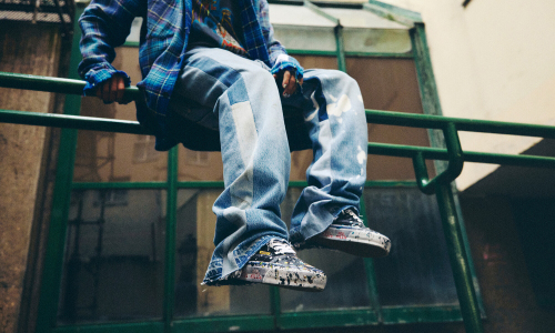 OTW by Vans 携手 Gallery Dept. 推出全新联名鞋款