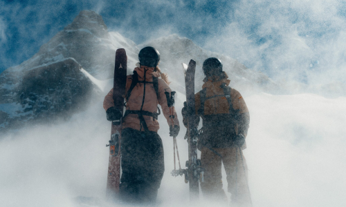 ARC’TERYX 再度携手 Atomic 打造 2025 Grottoflage 系列