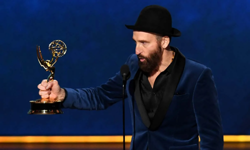 艾美奖得主 Johan Renck 将执导 Netflix《刺客信条》真人版剧集