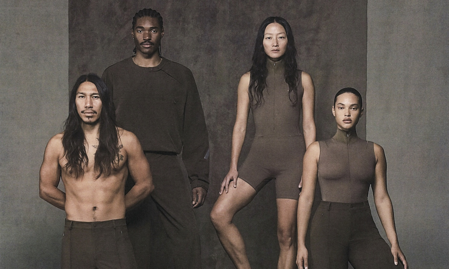 adidas 携手 Entire Studios 出全新 Performance 系列