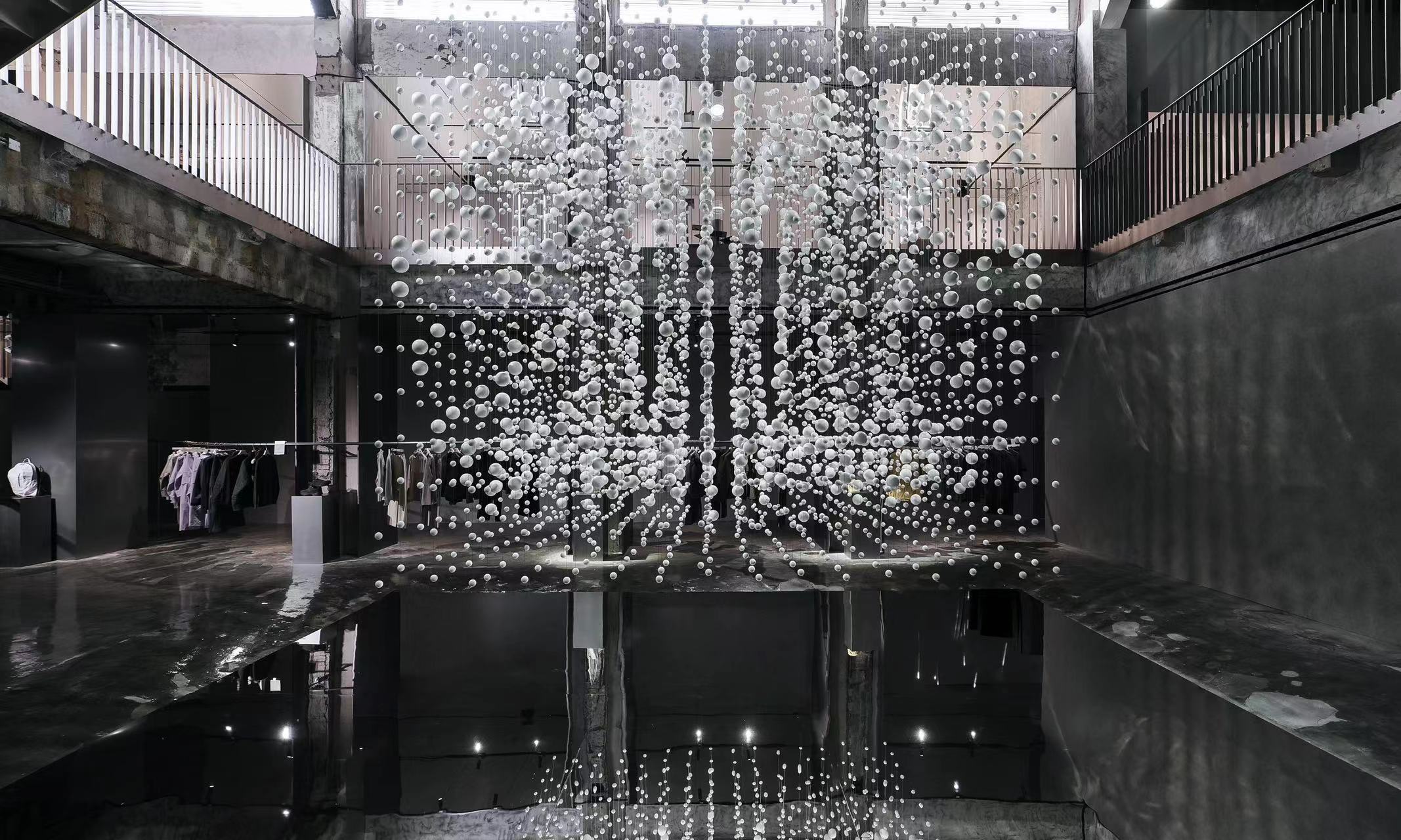 「静奢叙事」,正在重构先锋户外的品牌体验