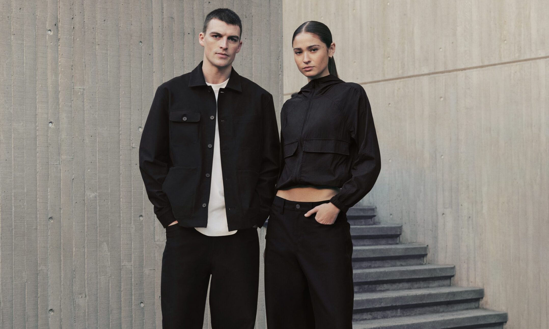 lululemon 全新推出 EasyFive™ 五袋款长裤系列