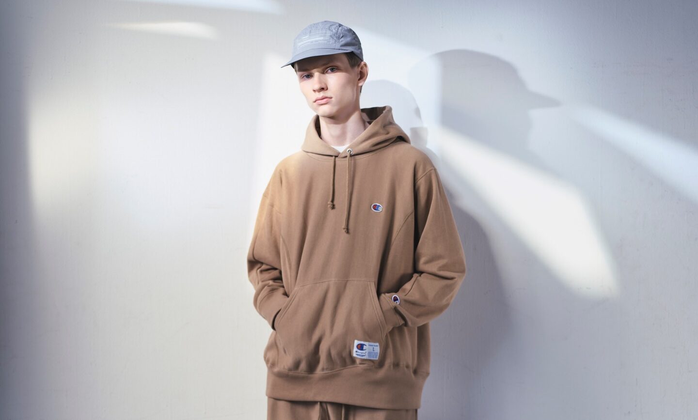 Champion x UNDERCOVER 发布 2026 春夏联名系列