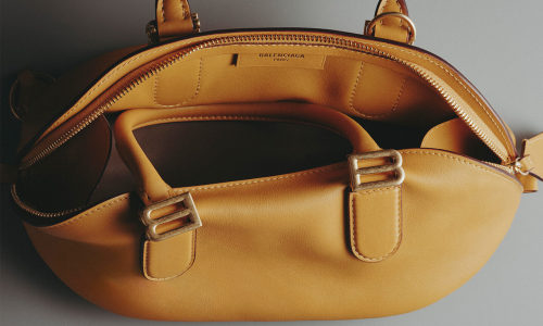 BALENCIAGA 推出 BOLERO 与 LE 7 两款手袋