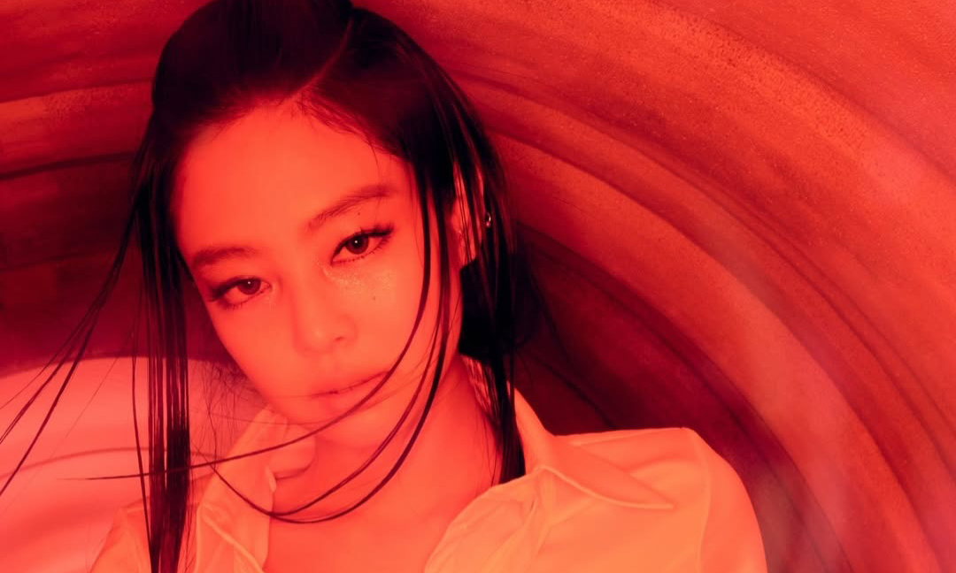 BLACKPINK 发布新专辑《DEADLINE》首波视觉造型