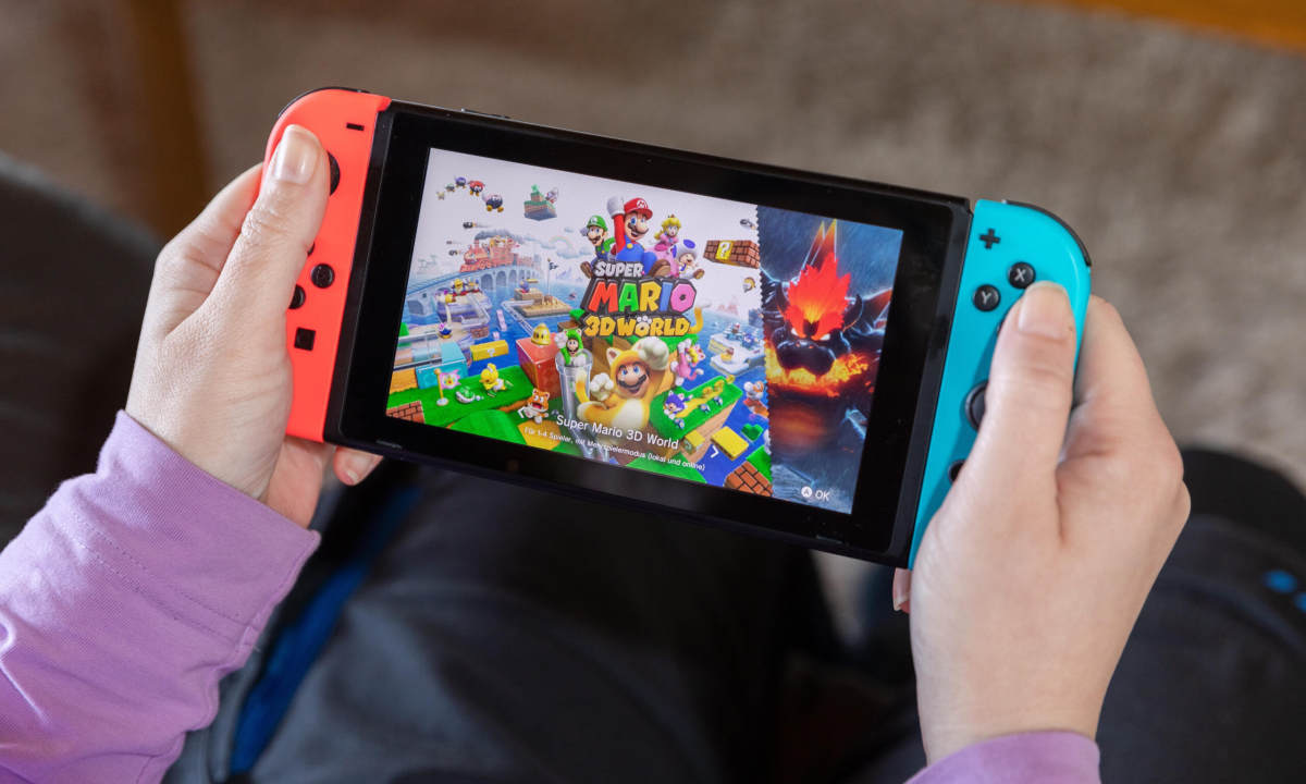 Switch 累计销量突破 1.55 亿台，正式成为任天堂史上最畅销主机