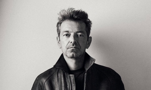 VERSACE 任命 Pieter Mulier 为首席创意官