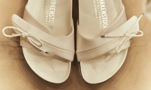 BIRKENSTOCK 携手 DANIELLE FRANKEL 推出限量联名系列