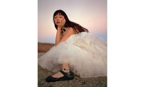 Melissa 携手 Susan Fang 推出联名系列